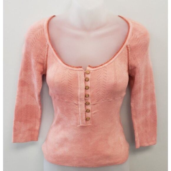 Free People Henley Shirt‎ Top Women's XS Pink Peach Tie-Dye Cropped Scoop-Neck - Picture 9 of 9